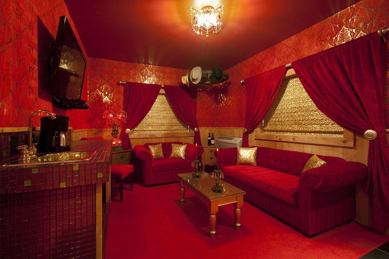 The Roxbury Hotel Buitenkant foto